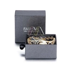Bracelet Gift Metal Texture Кагаз слайдынын зергер буюмдары