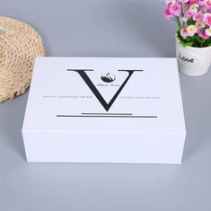 Magnetic Lid Белек кутучасы Ак түс